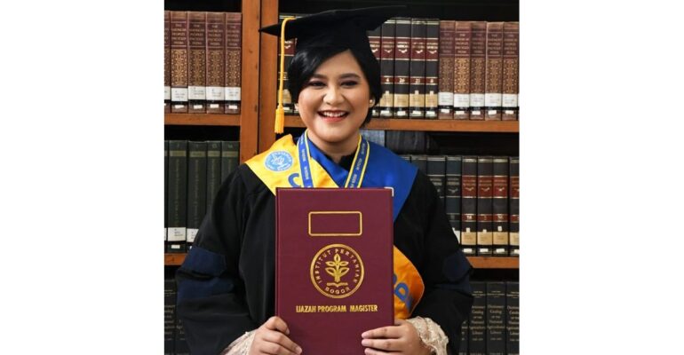 kahiyang-ayu-lulus-dengan-predikat-cumlaude-di-sekolah-bisnis-ipb-university-news-1200x630