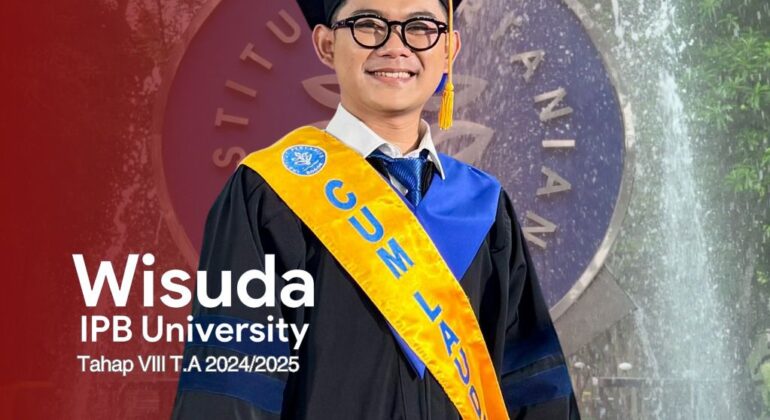 cover wisuda juli2025